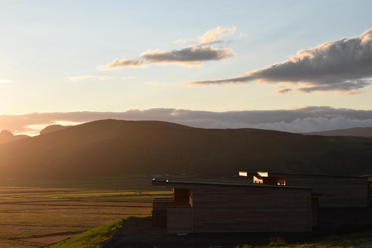 Black Beach Suites Vik i Myrdal Exterior photo